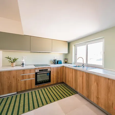 Apartment A Bright & Beautiful Sliema